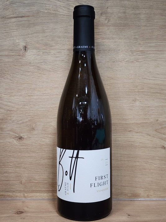 Graeme & Julie Bott - First Flight 2023 - CPHWINES